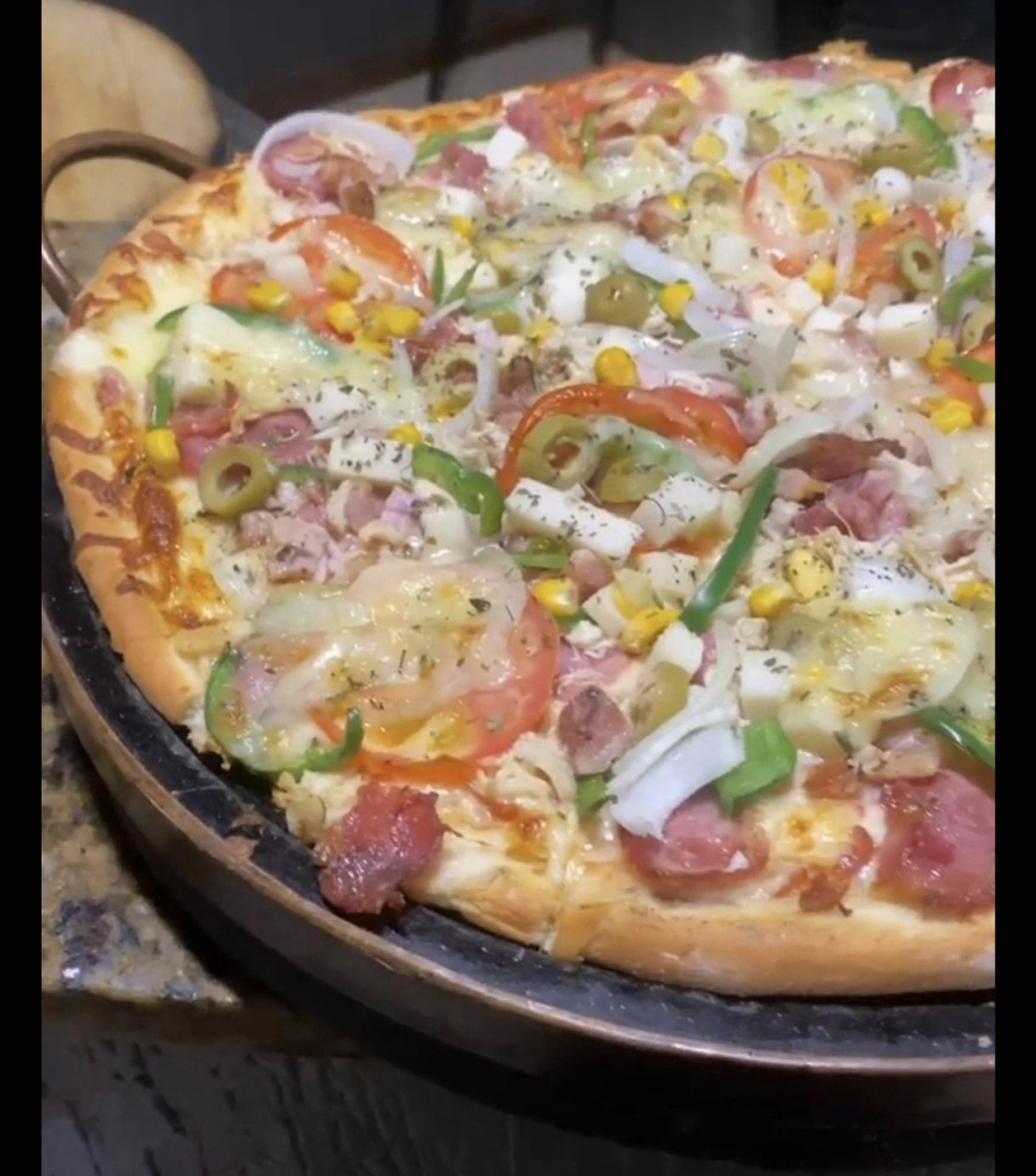 Pizzaria Bertucci's